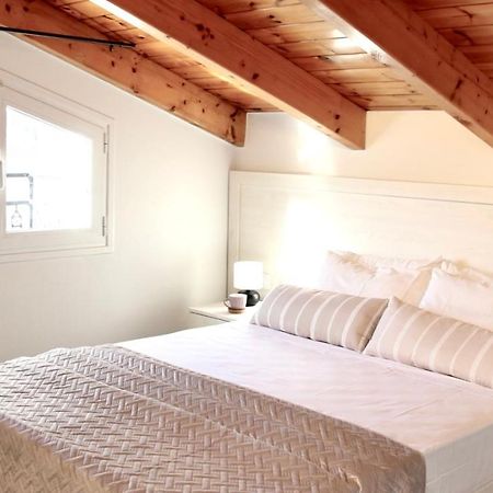 Lightful Attic At Regina Apartments Alykanas  Exterior foto