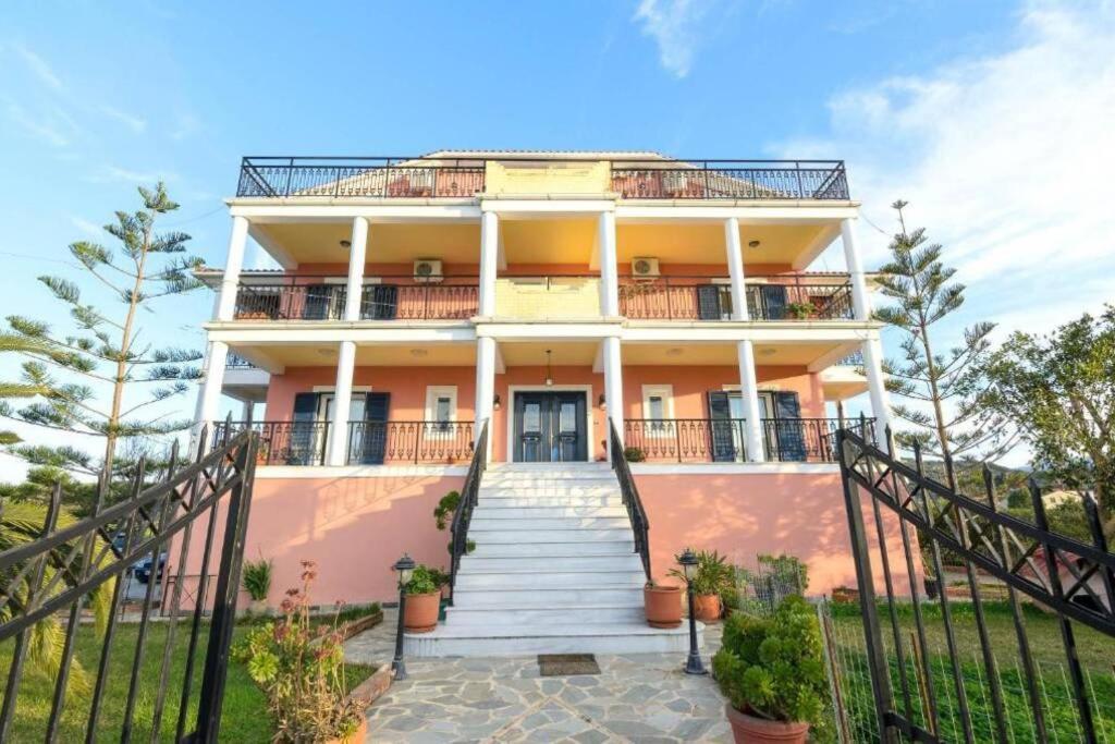 Lightful Attic At Regina Apartments Alykanas  Exterior foto