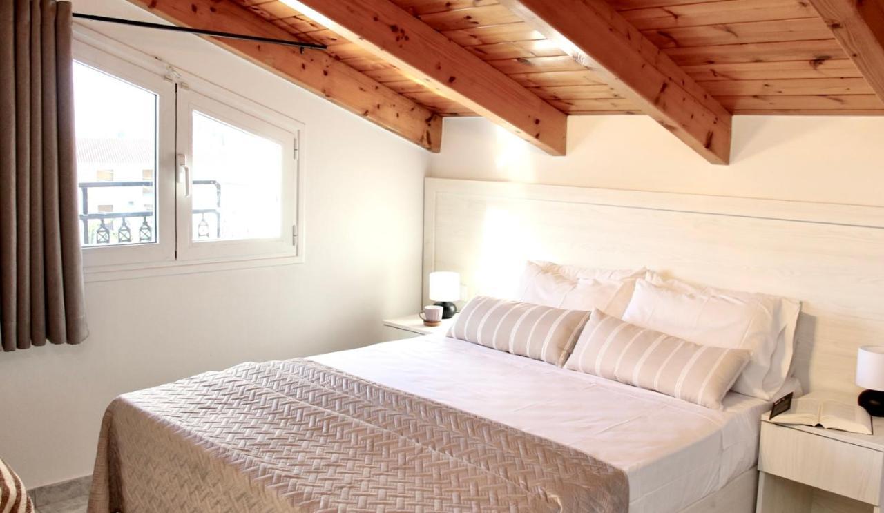Lightful Attic At Regina Apartments Alykanas  Exterior foto